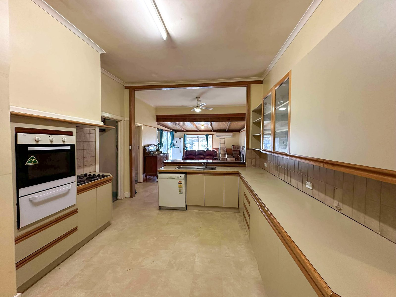 321 Mount Garland Road TOOMA 4