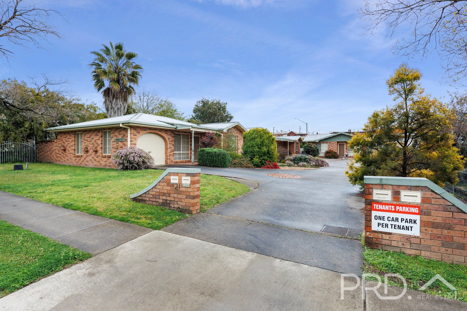 3/21 Richmond Street TUMUT 12