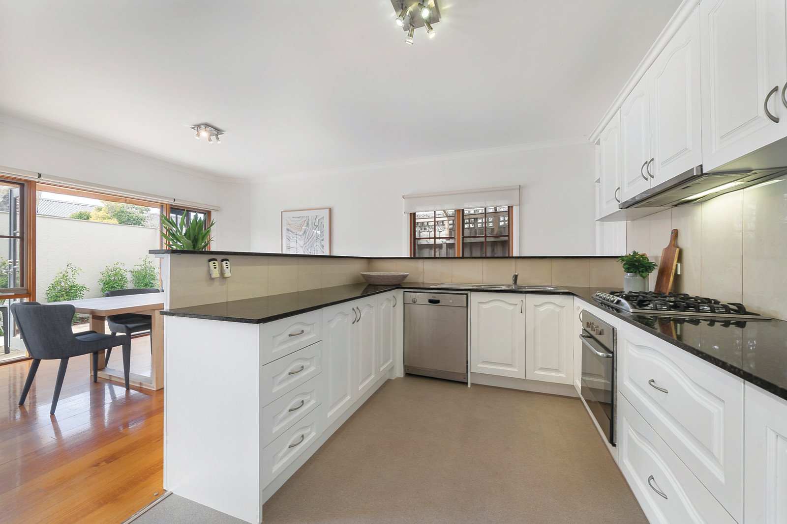 3/21 Somerset Road, Glen Iris, VIC