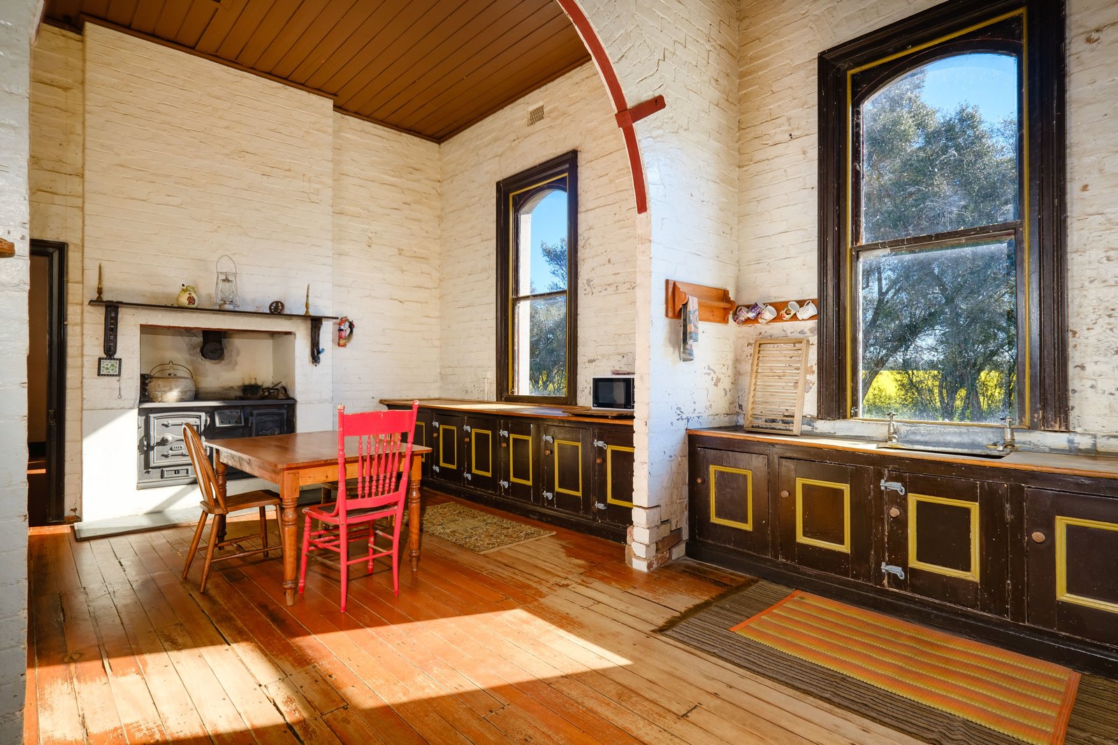 Real Estate and Property in 3210 Murray Valley Highway, Rutherglen, VIC