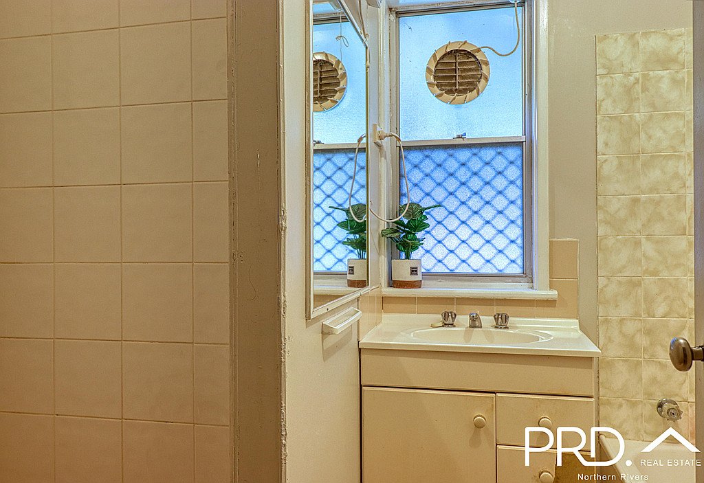 3210 Summerland Way GREVILLIA 13