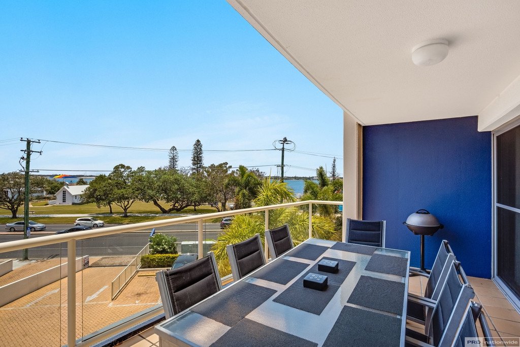 32/106 Marine Parade SOUTHPORT 1