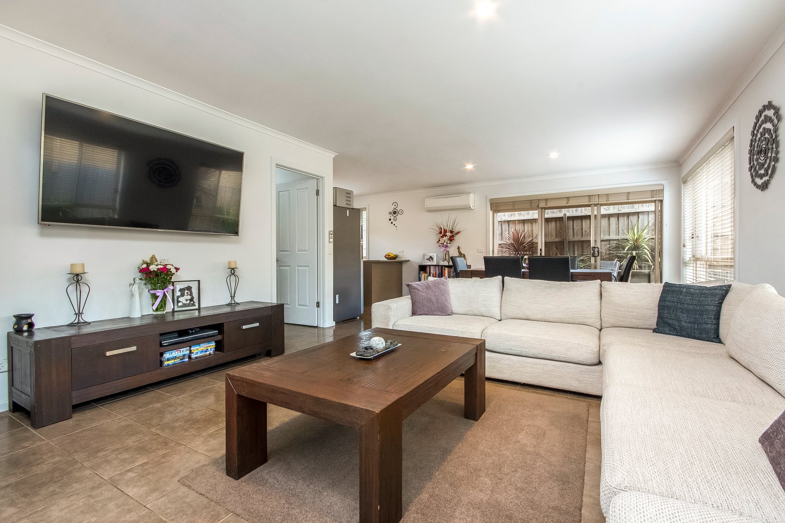 Gallery: 3/211 Separation Street