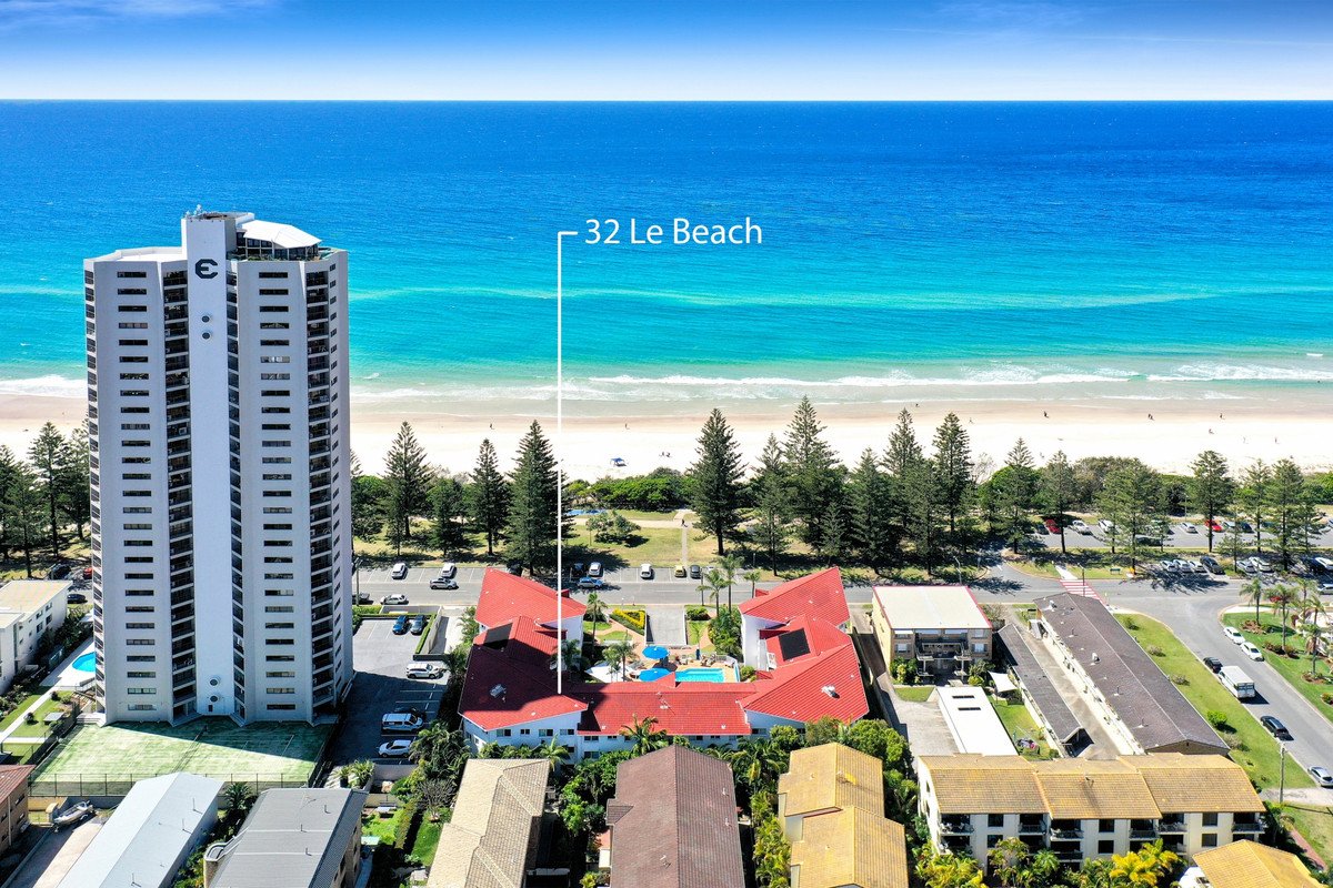 32/136 The Esplanade Burleigh Heads 17