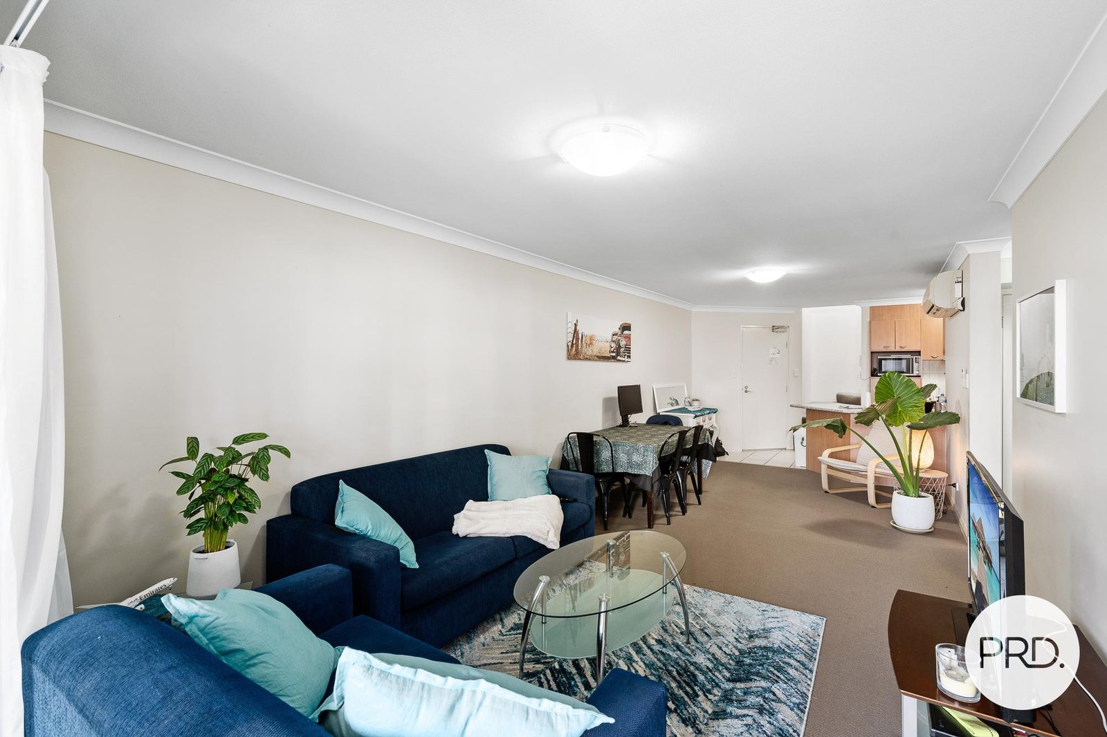 321/392-398 Marine Parade LABRADOR 7