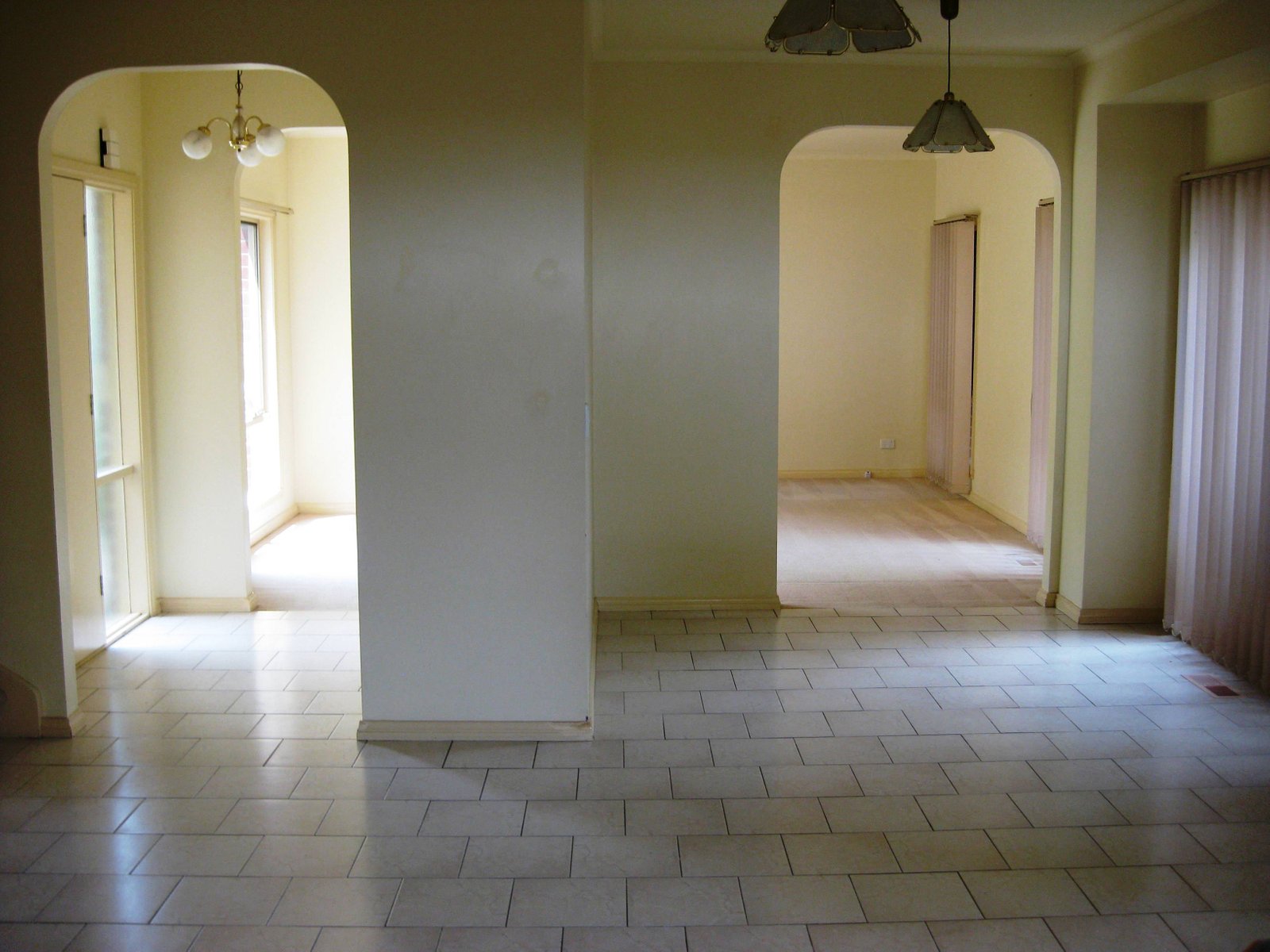 Gallery: 3/214 Centre Road