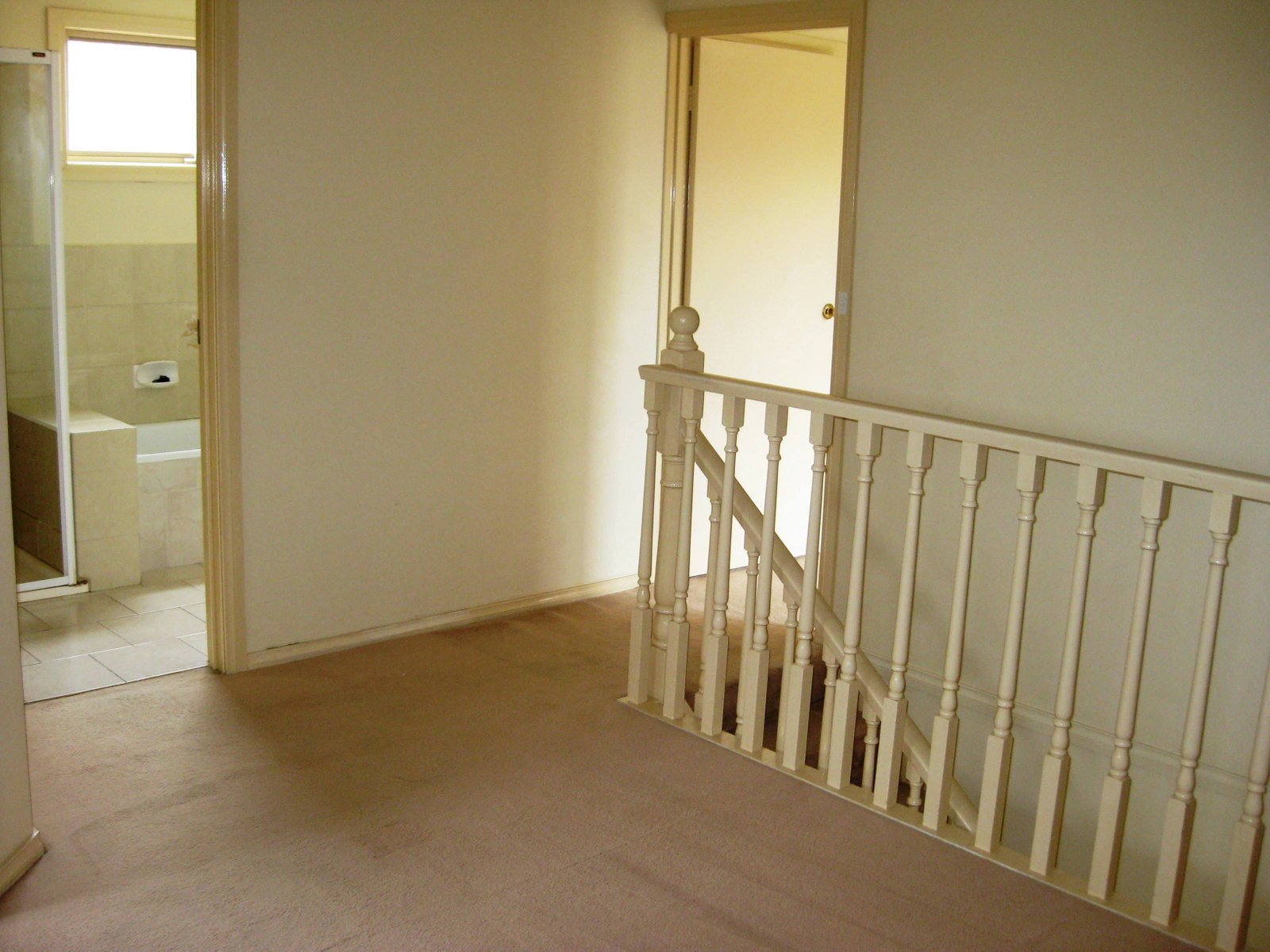 Gallery: 3/214 Centre Road