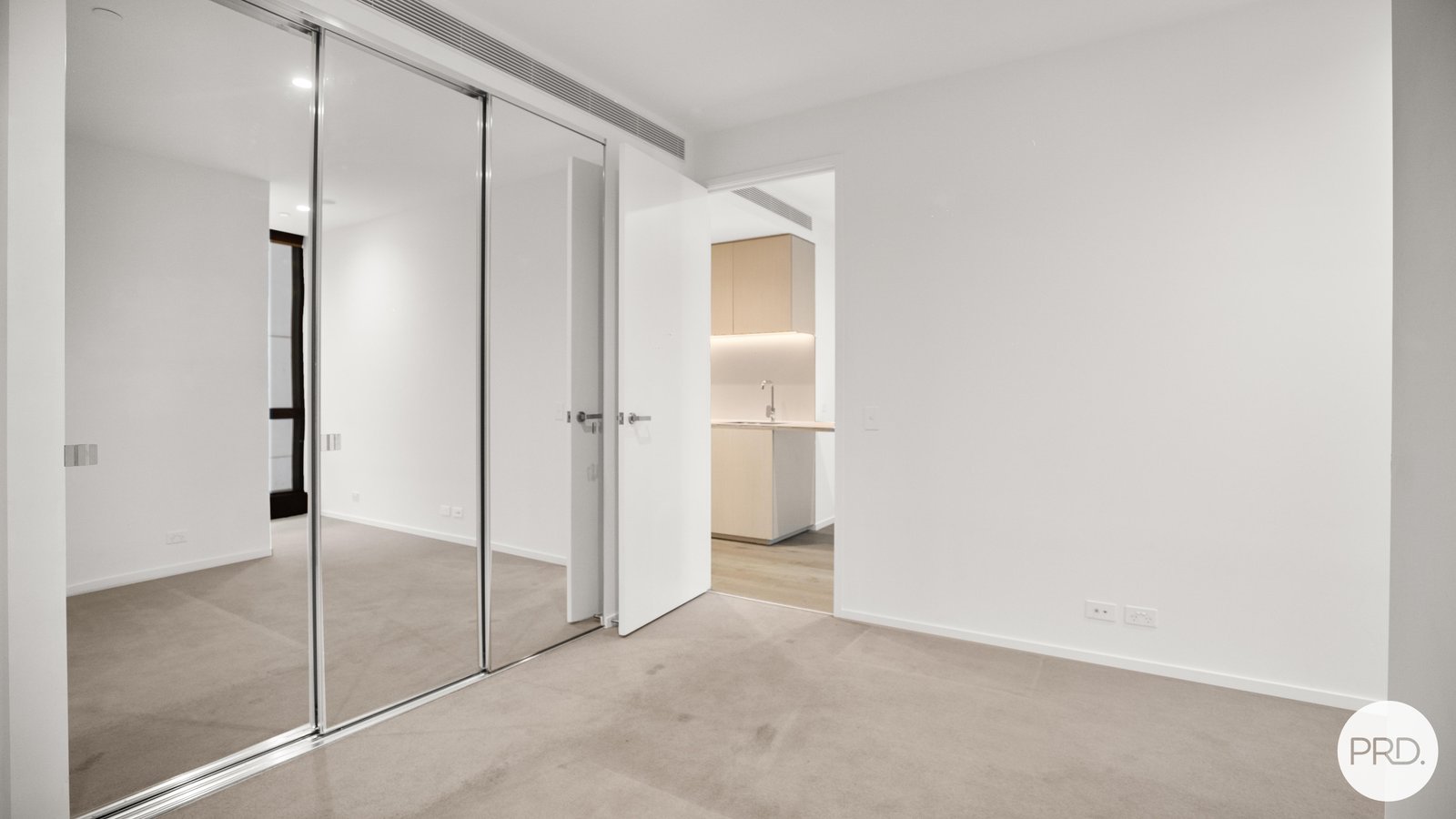 3214/70 Southbank Boulevard SOUTHBANK 10