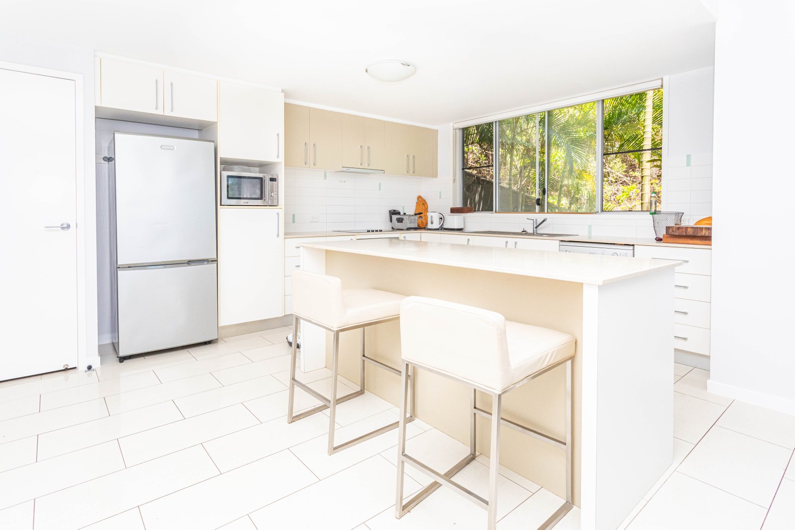32/15 Flame Tree Court AIRLIE BEACH 3