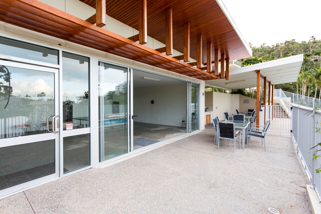 32/15 Flame Tree Court AIRLIE BEACH 11