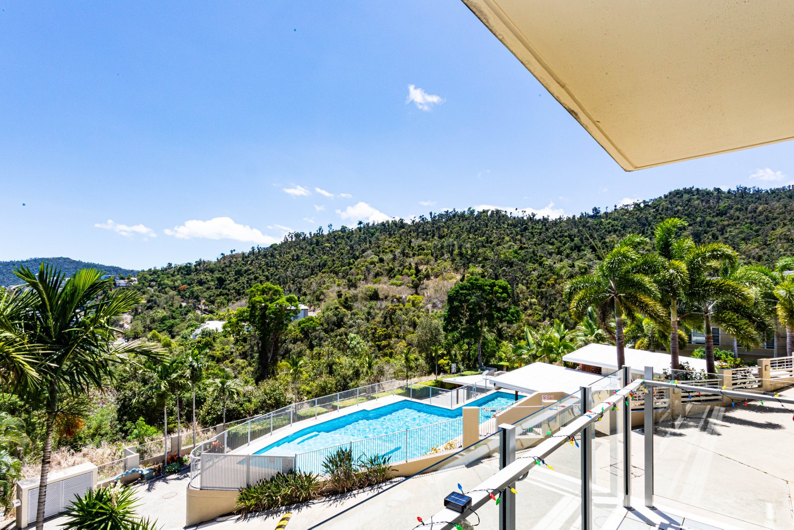 32/15 Flame Tree Court AIRLIE BEACH 19