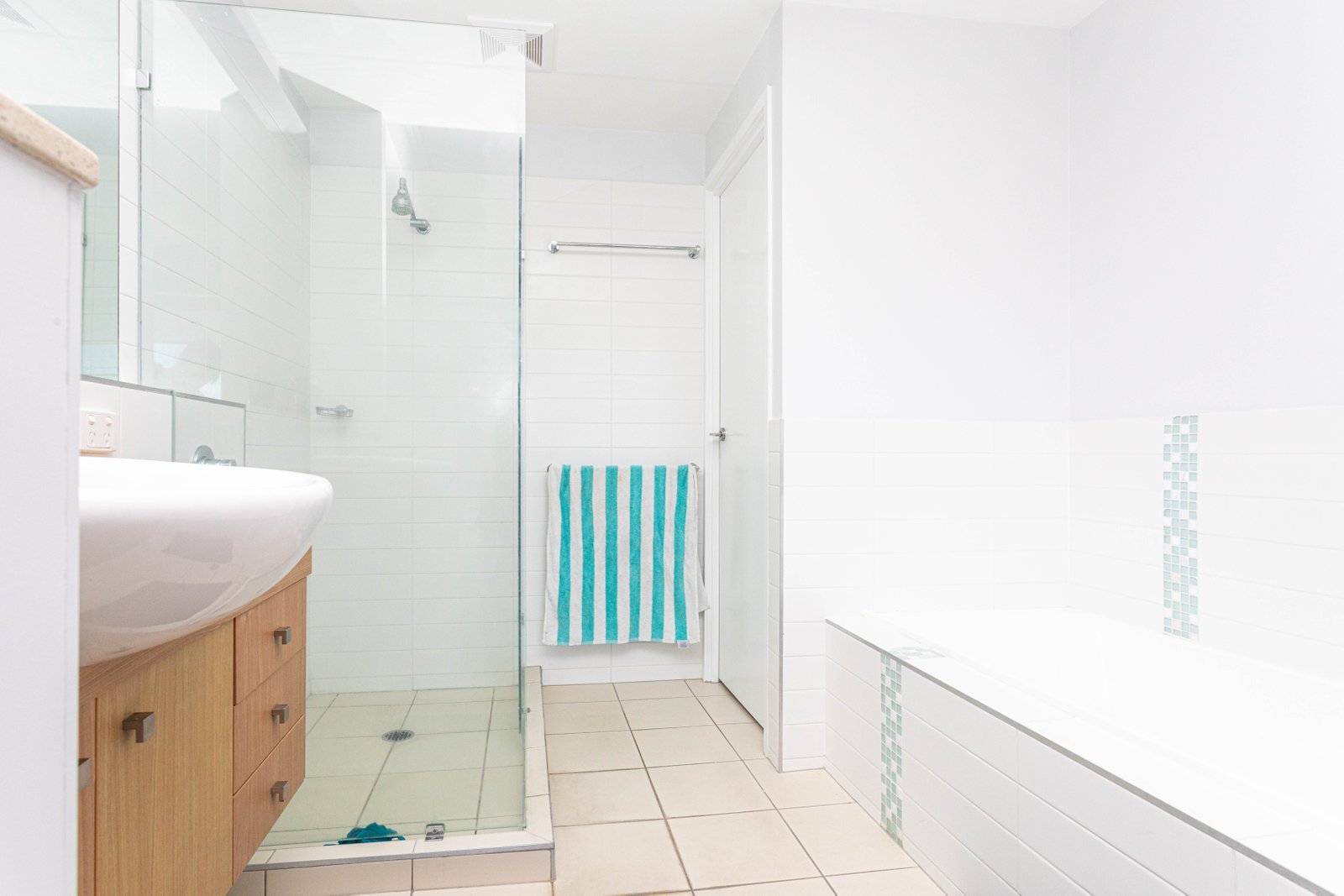 32/15 Flame Tree Court AIRLIE BEACH 20
