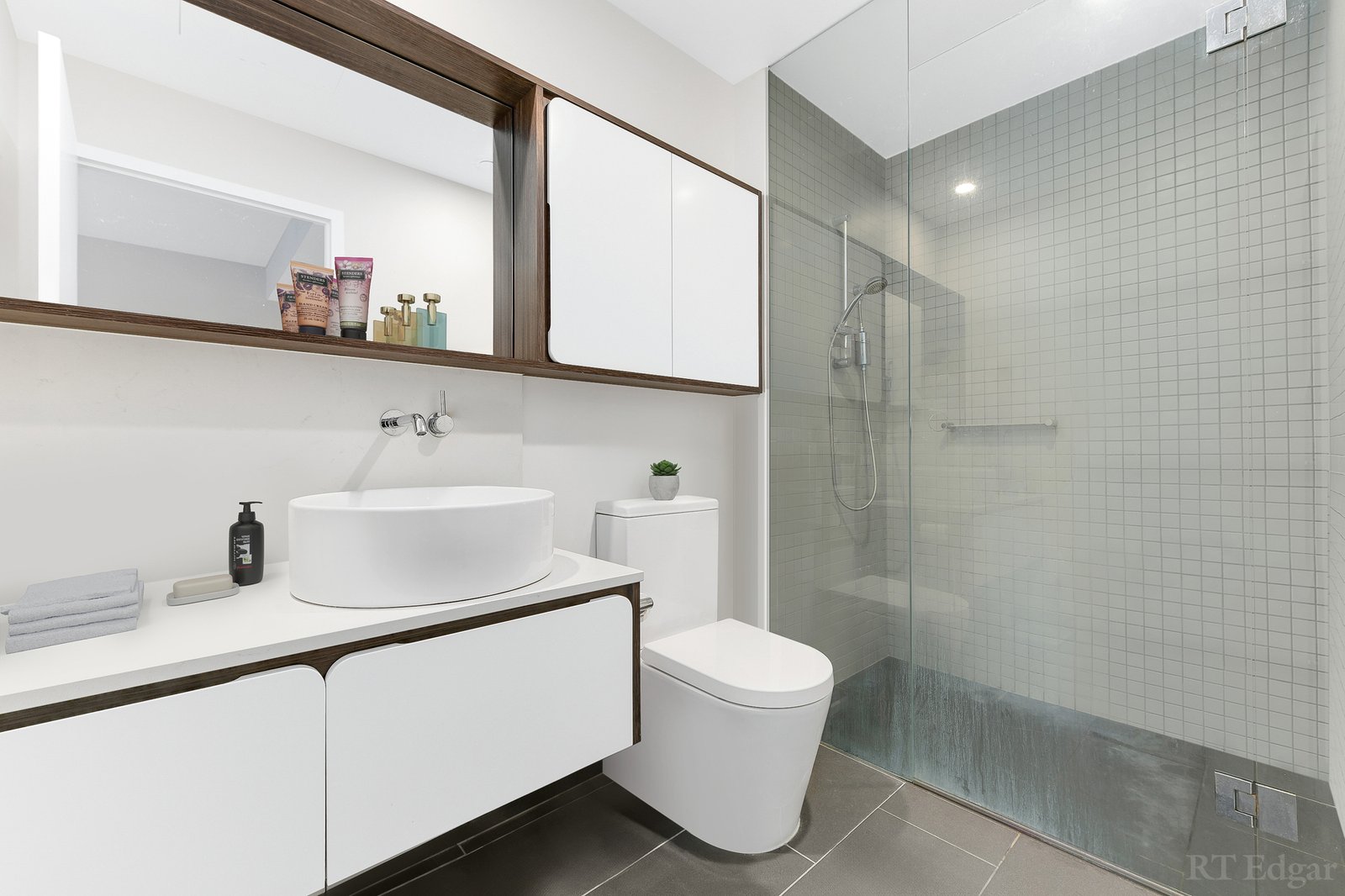 Real Estate and Property in 321/642 Doncaster Road, Doncaster, VIC