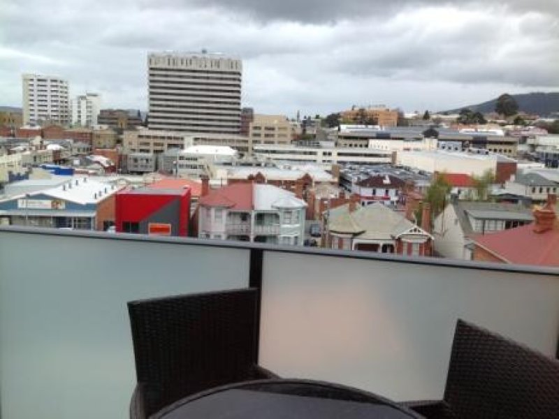 32/166 Bathurst Street HOBART 8