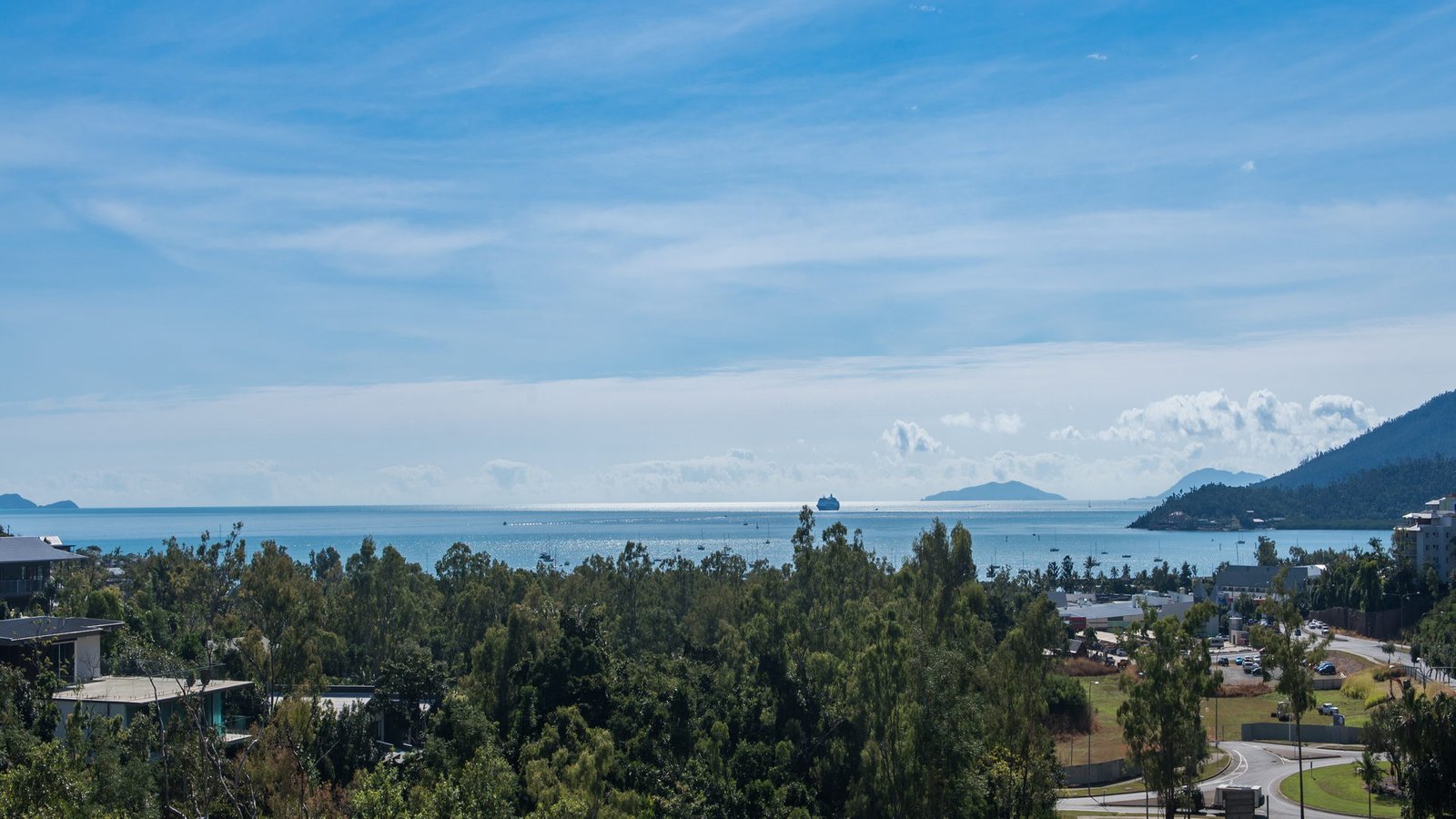 32/18-24 Raintree Place AIRLIE BEACH 3