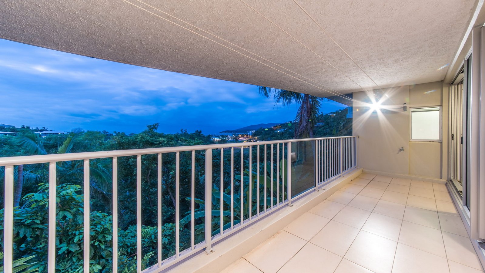 32/18-24 Raintree Place AIRLIE BEACH 5