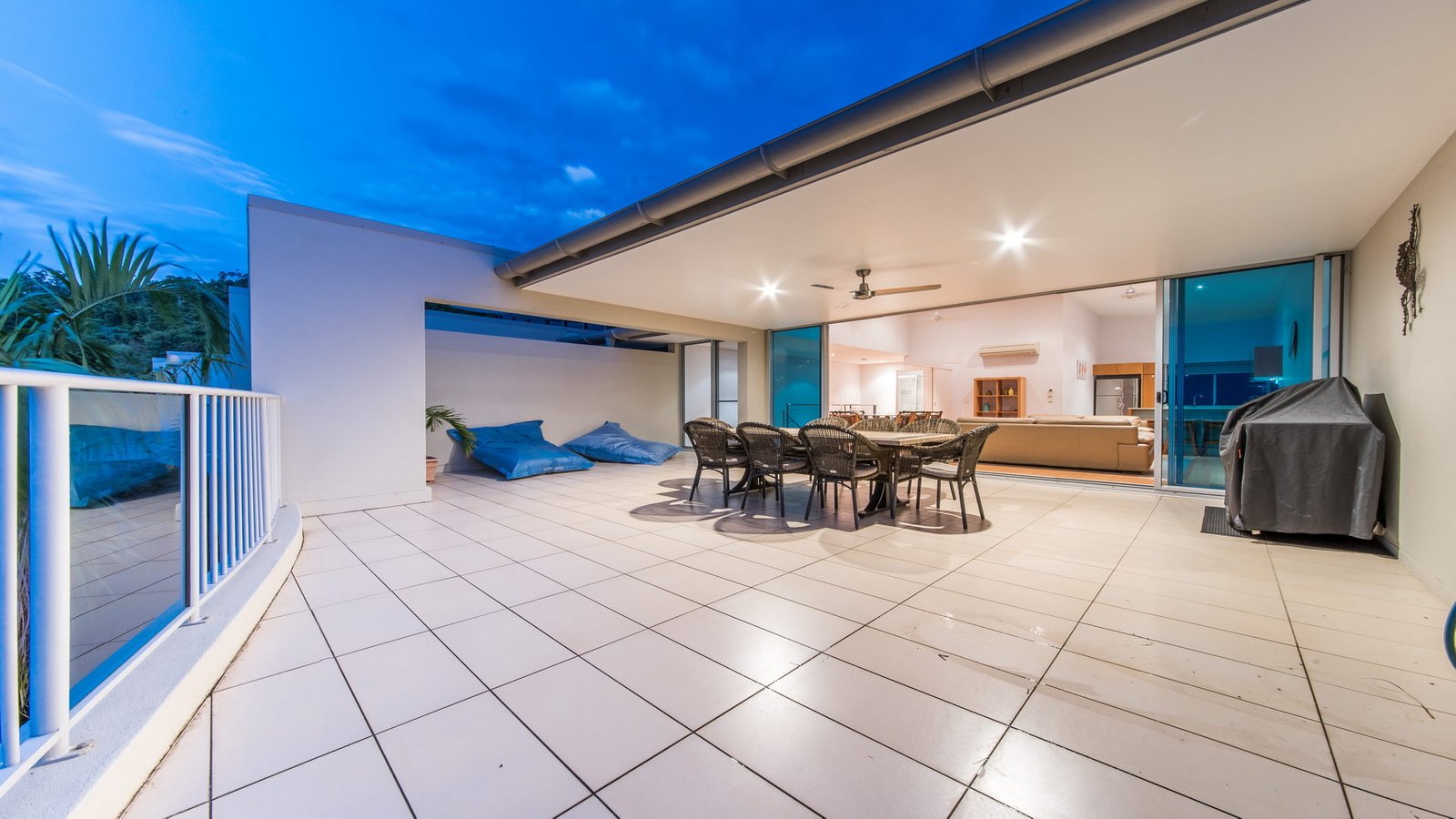 32/18-24 Raintree Place AIRLIE BEACH 6