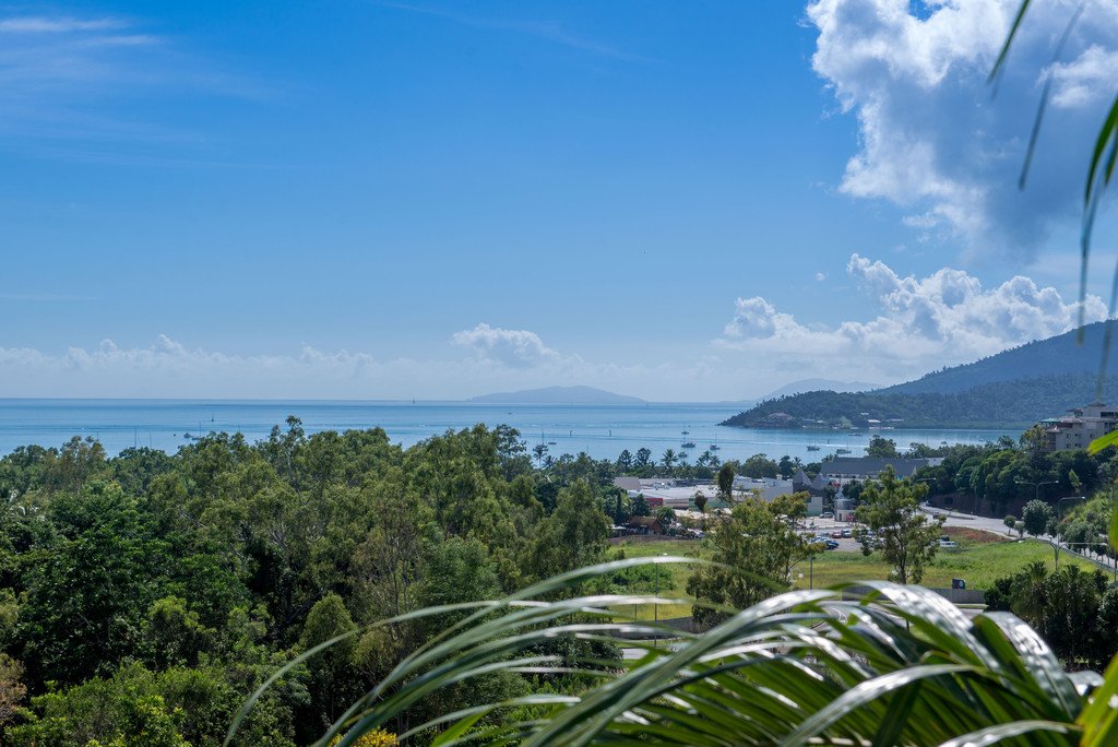 32/18-34 Raintree Place AIRLIE BEACH 9
