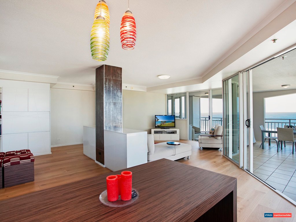 32/186 The Esplanade BURLEIGH HEADS 4