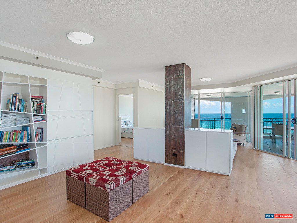 32/186 The Esplanade BURLEIGH HEADS 7