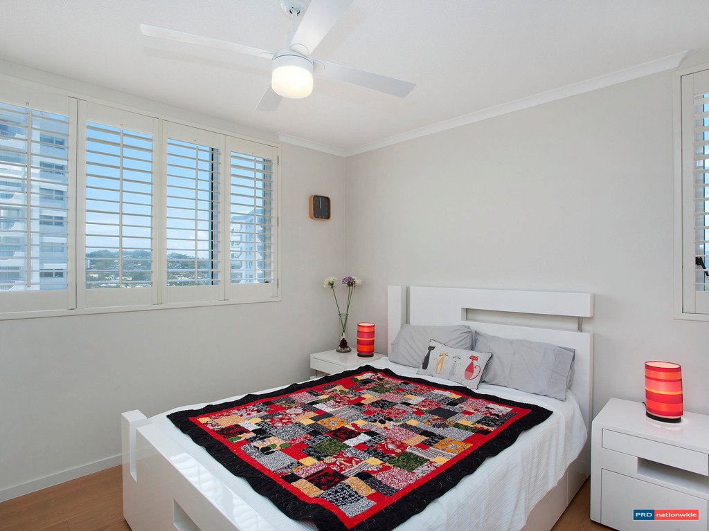 32/186 The Esplanade BURLEIGH HEADS 9