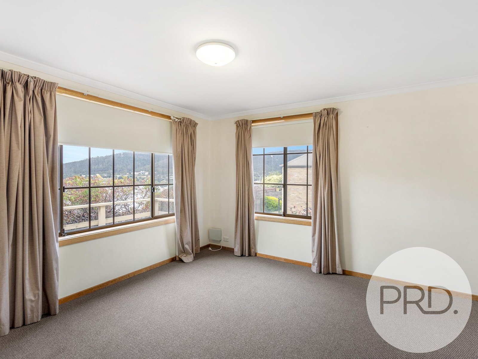 3/219 Cambridge Road WARRANE 6