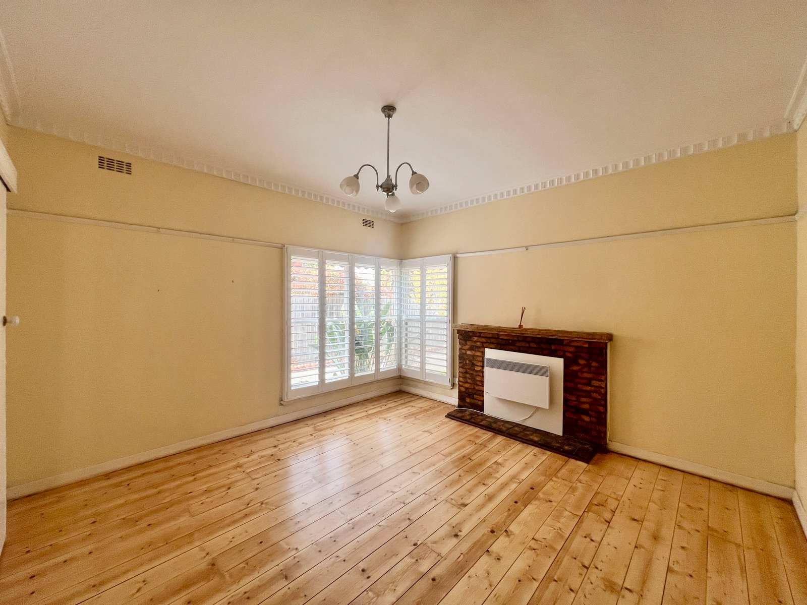 Gallery: 322 Autumn Street