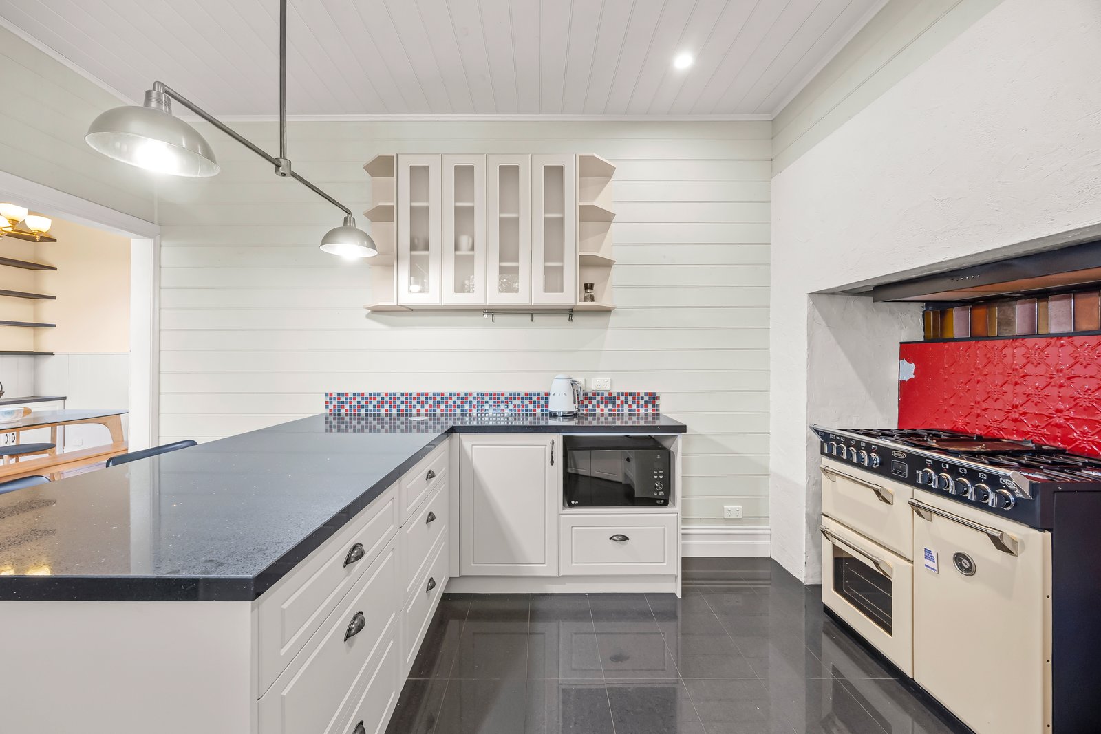 Gallery: 322 Barkly Street