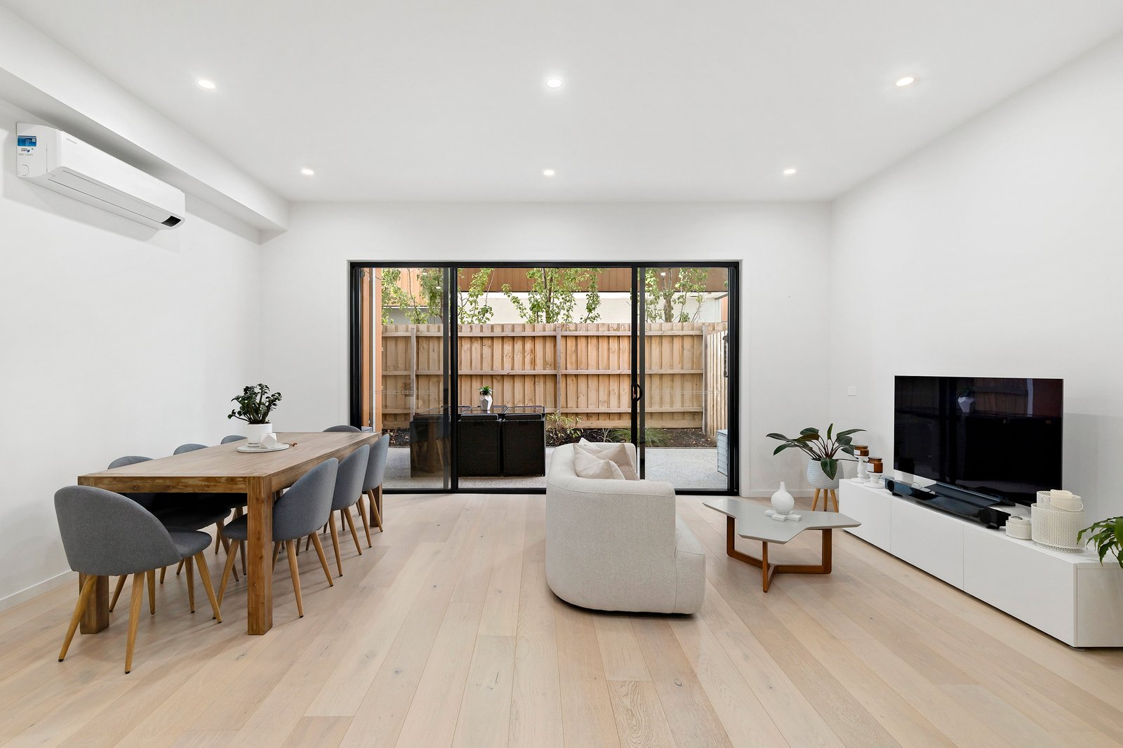 Gallery: 3/22 Cadby Avenue