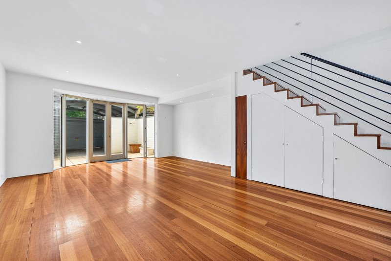 Gallery: 322 Canterbury Road