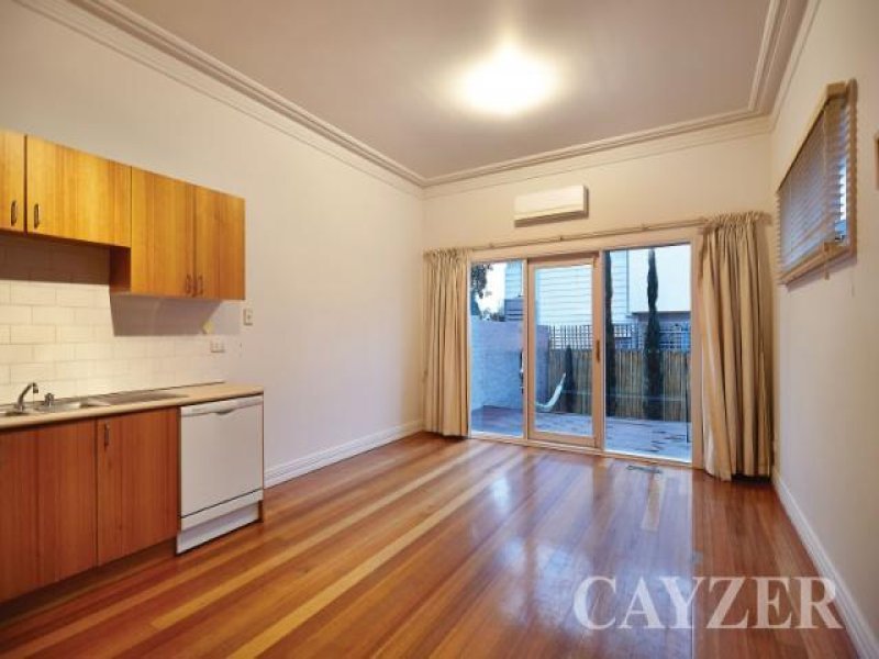 Gallery: 322 Dorcas Street