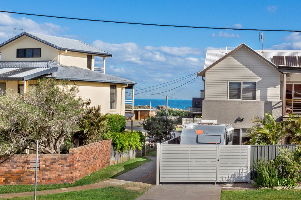 3/22 Fitzroy Street ANNA BAY 2