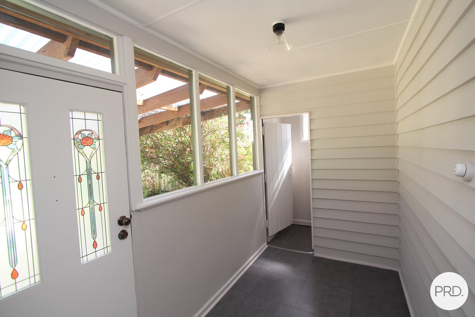 322 Lyons Street South BALLARAT CENTRAL 9