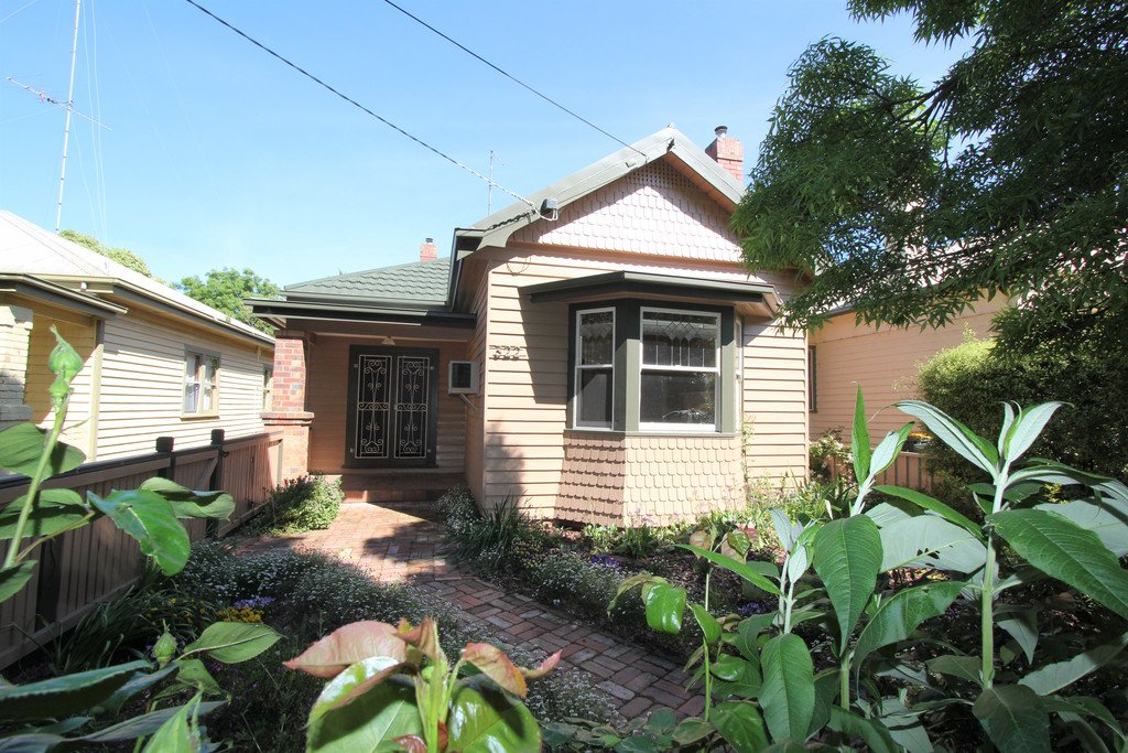 322 Lyons Street South BALLARAT CENTRAL 12