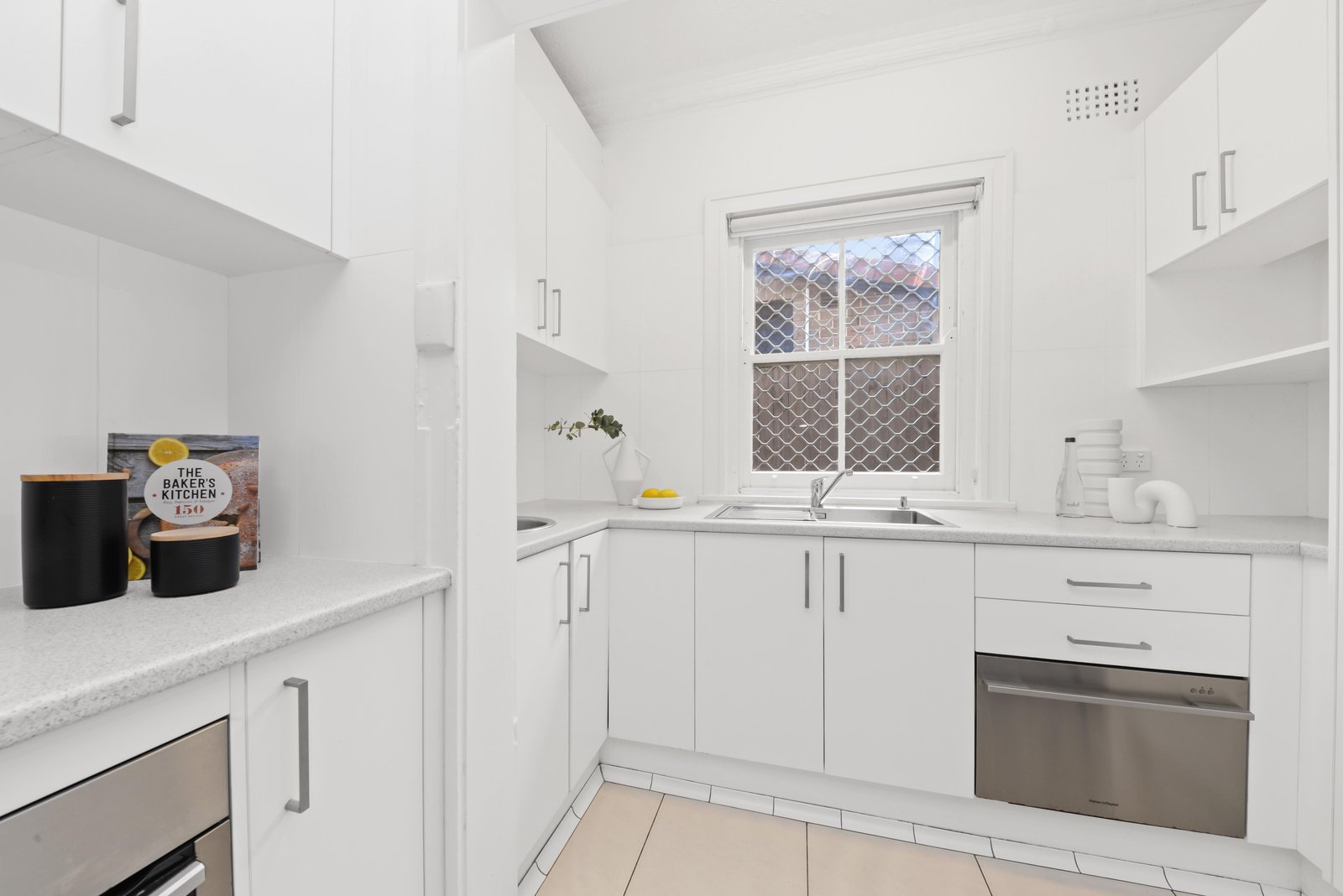 3/22 Mons Avenue MAROUBRA 8