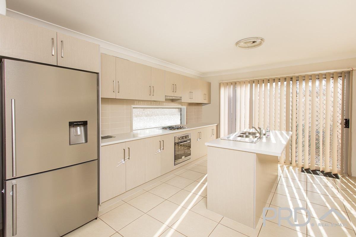 3/22 Philippa Crescent MILDURA 2