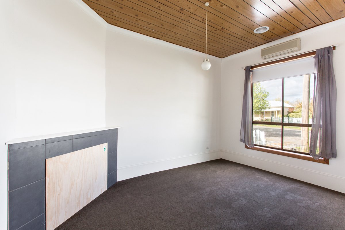 Gallery: 322 Raglan Street