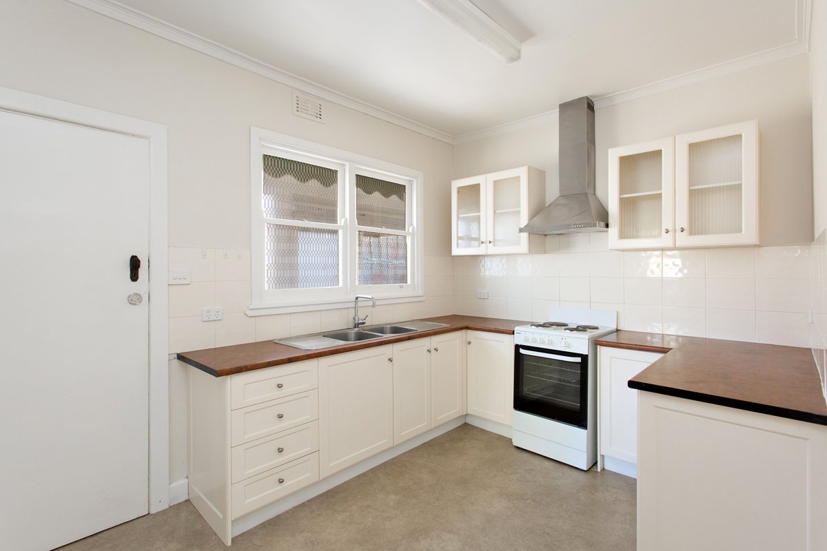 Gallery: 322 Skipton Street