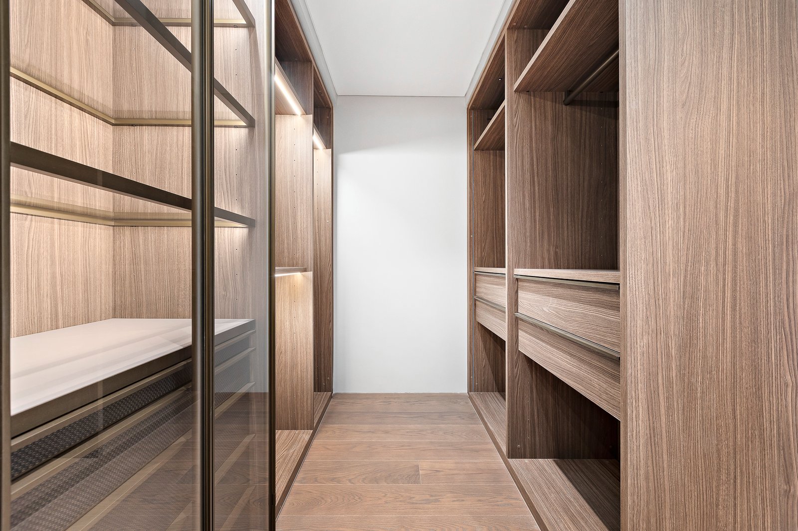 Real Estate and Property in 3/22 Tintern Avenue , Toorak, VIC