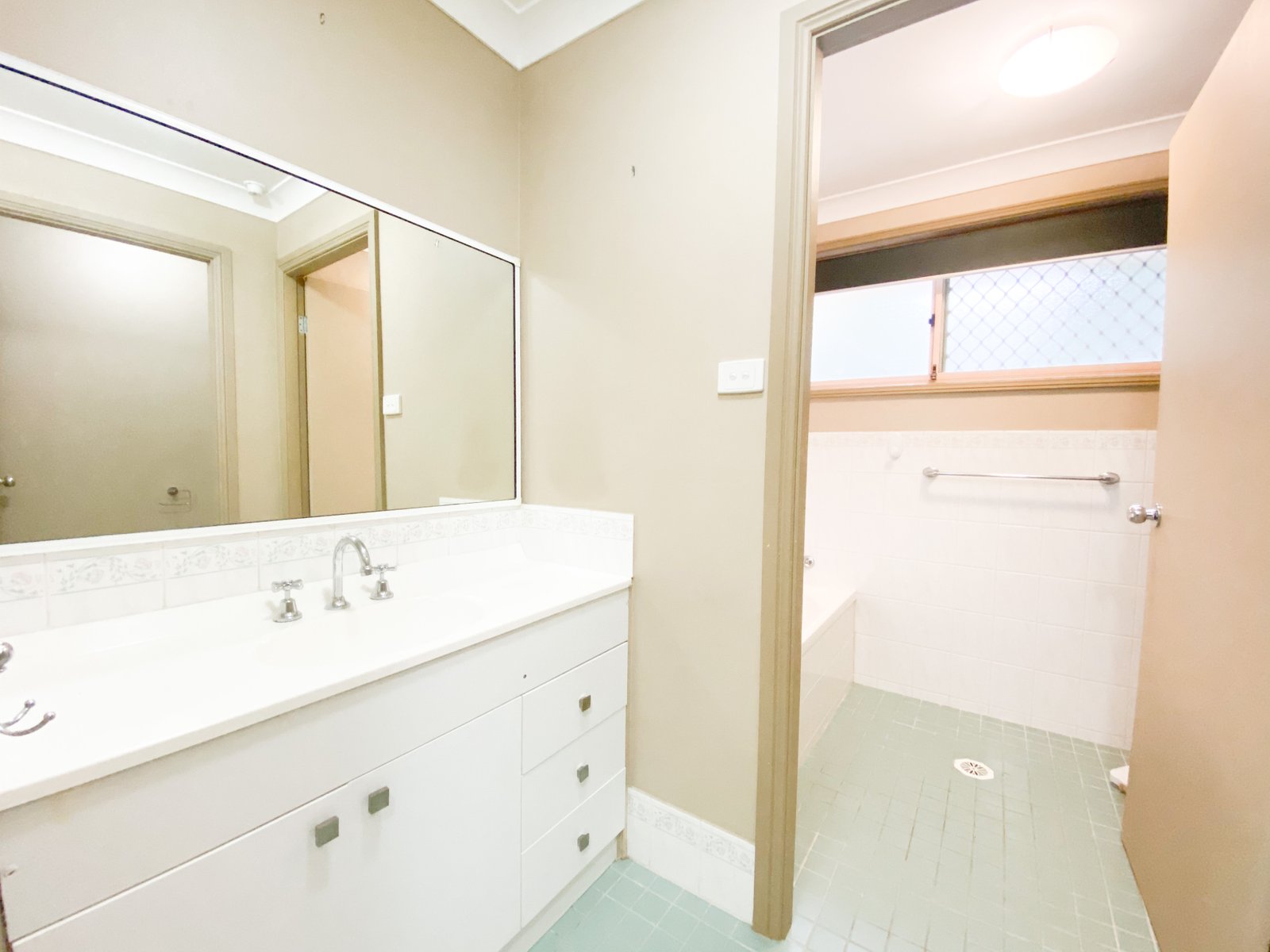 3/22 Yoolarai Crescent NELSON BAY 9