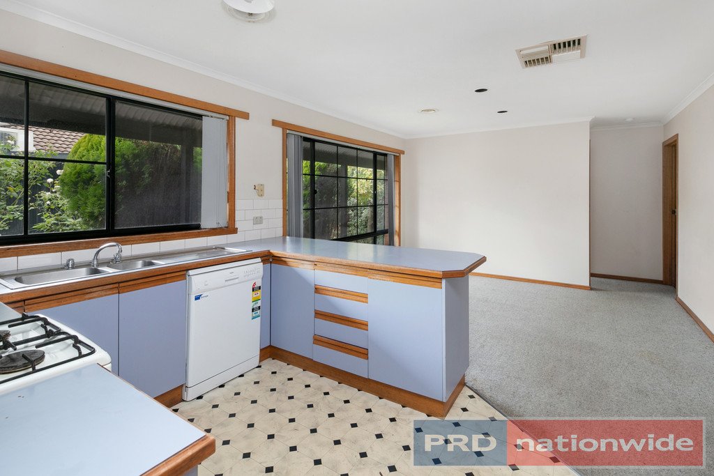 3/220 Ascot Street South BALLARAT 5