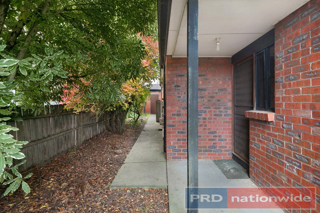 3/220 Ascot Street South BALLARAT 8