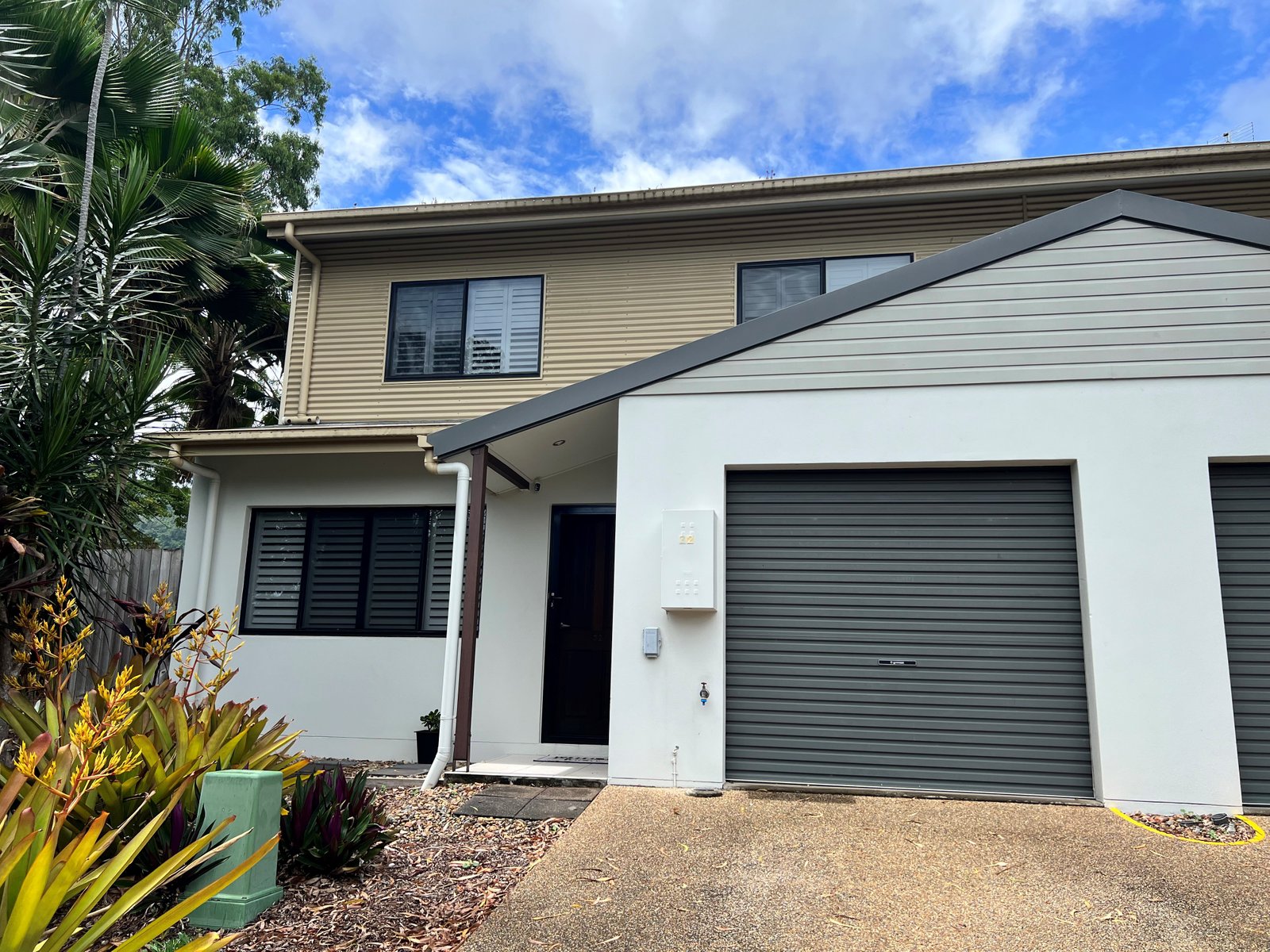 32/25 Abell Road CANNONVALE 1