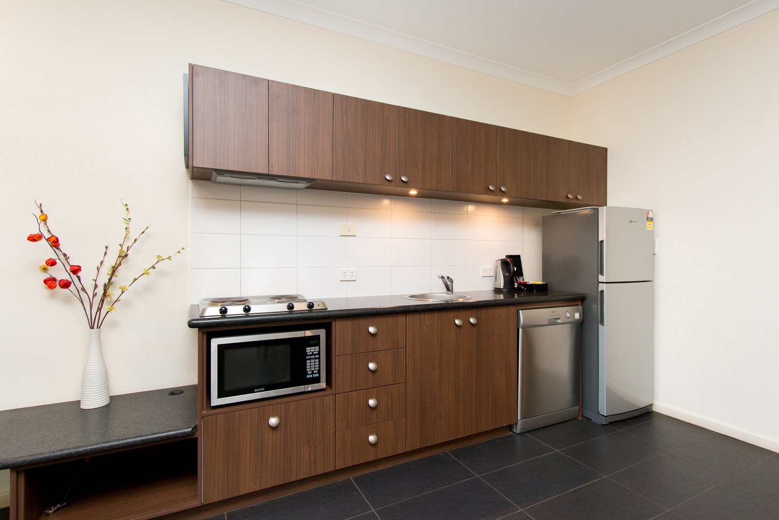 32/25 Millington Road CABLE BEACH 22