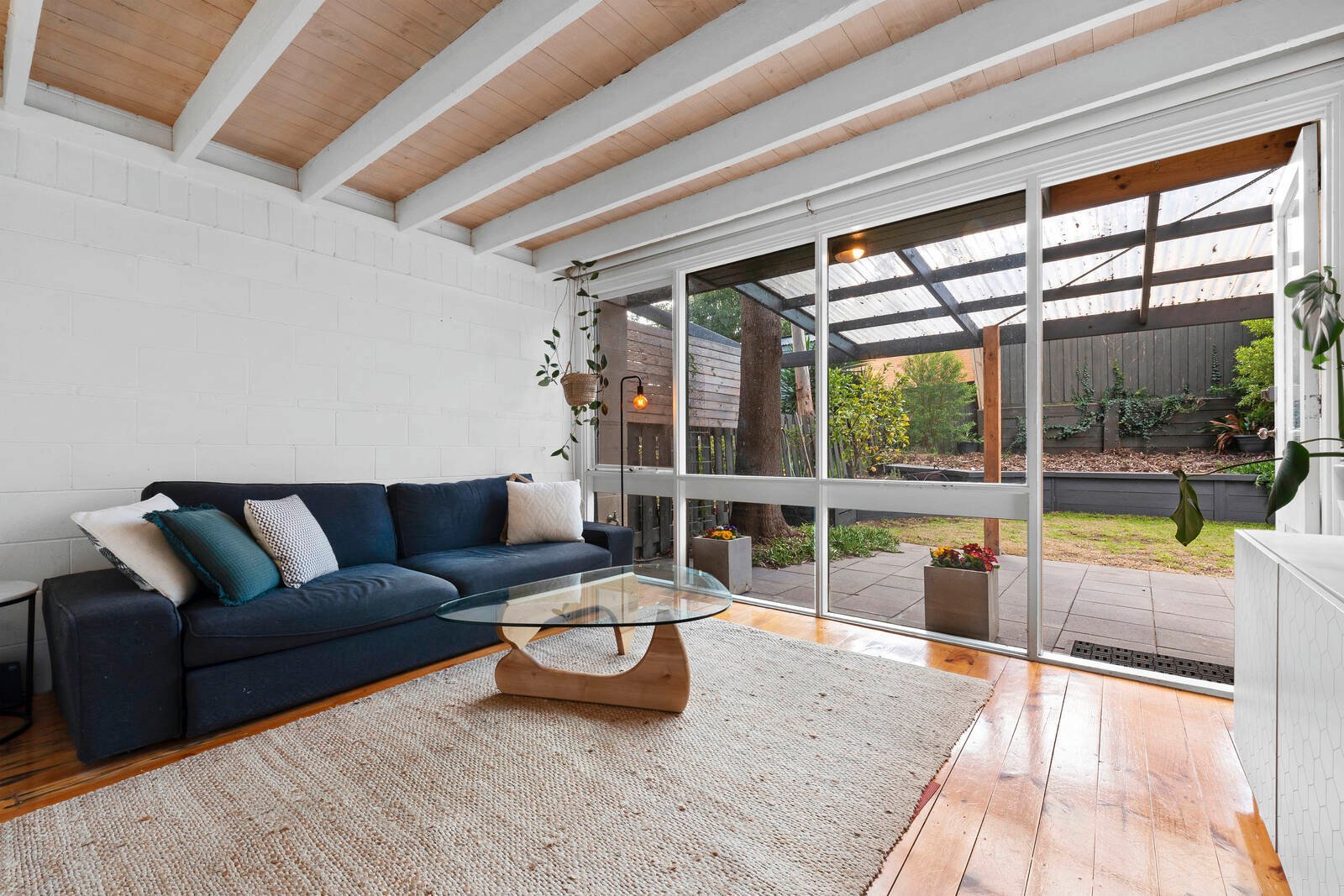 Gallery: 32/27-29 Montague Street