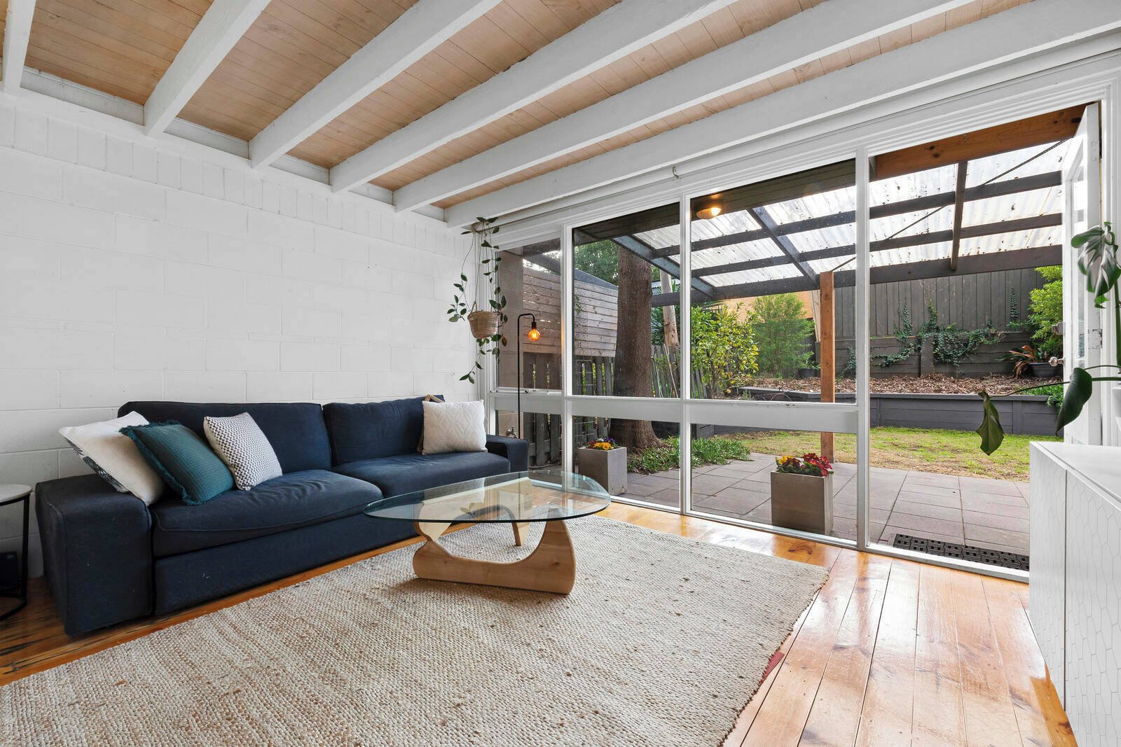 Gallery: 32/27-29 Montague Street