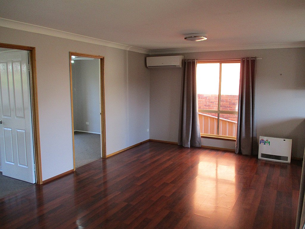 3/227 Wynyard Street TUMUT 6