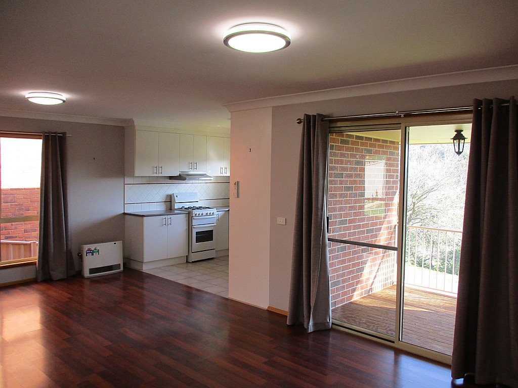 3/227 Wynyard Street TUMUT 7