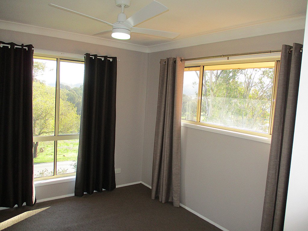 3/227 Wynyard Street TUMUT 11