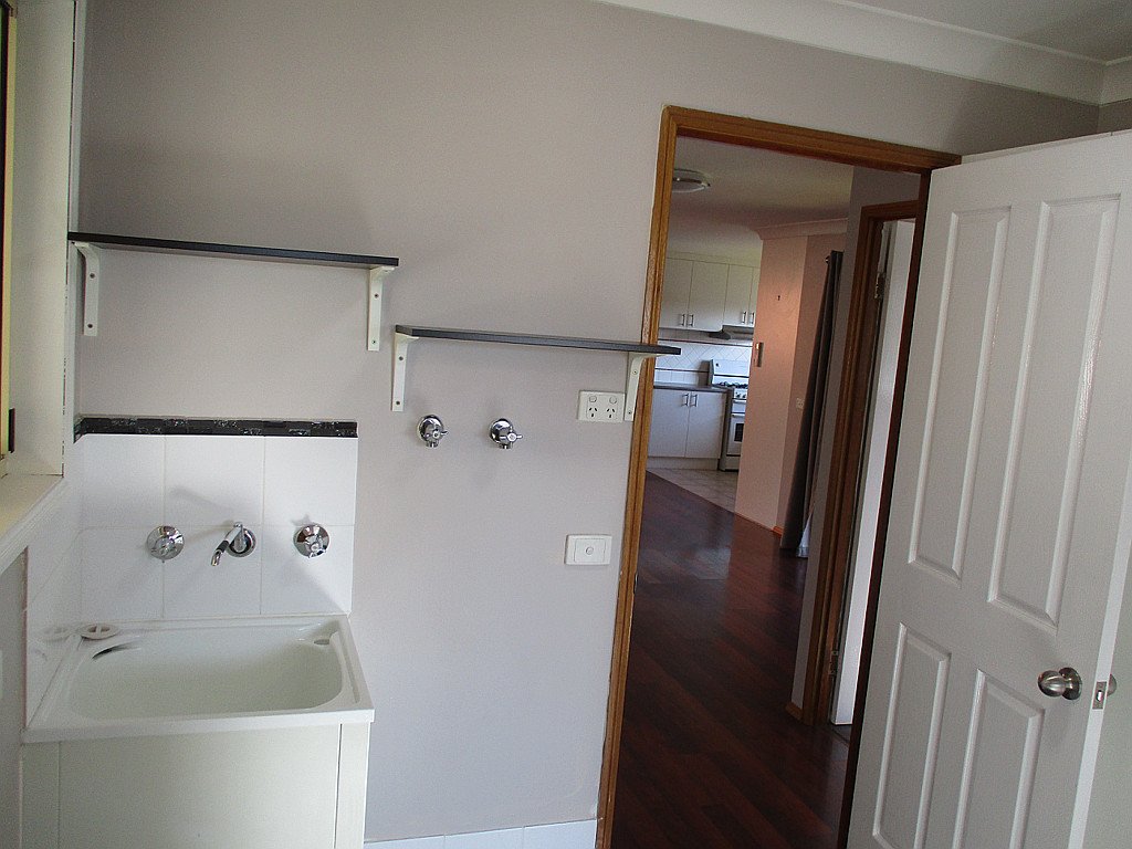 3/227 Wynyard Street TUMUT 14